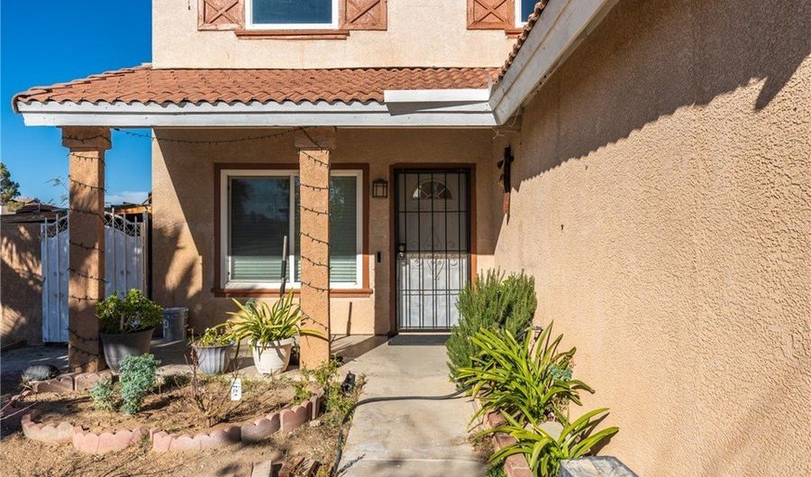 11504 Cornell, Adelanto, CA 92301 - 4 Beds, 3 Bath