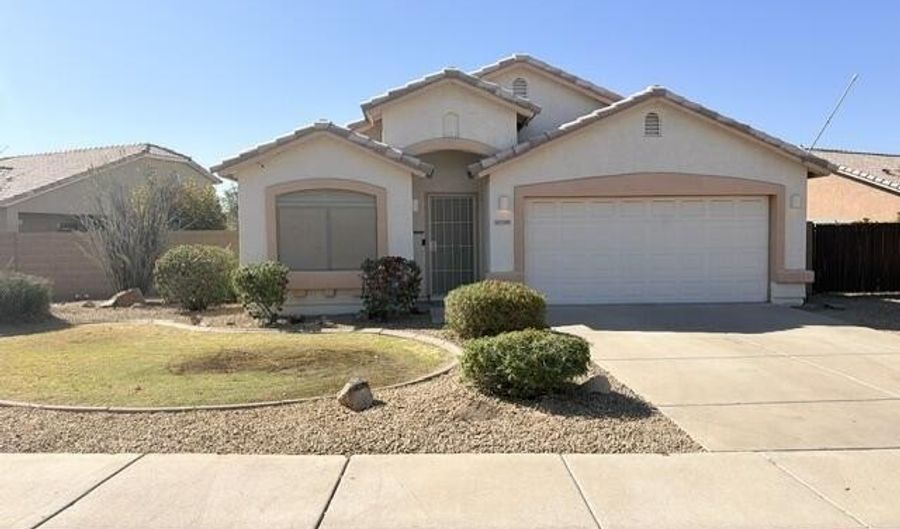 12589 W AMELIA Ave, Avondale, AZ 85392 - 4 Beds, 2 Bath
