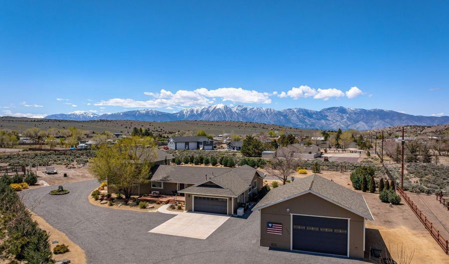 1324 Tamzy Ct, Gardnerville, NV 89410 - 4 Beds, 4 Bath
