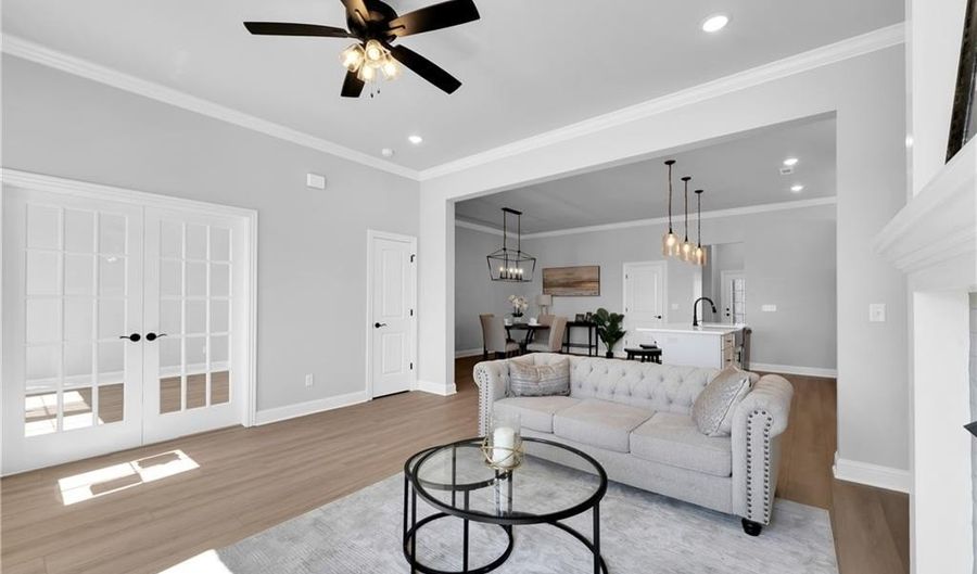 2808 SW Arlington Blvd, Bentonville, AR 72713 - 4 Beds, 4 Bath