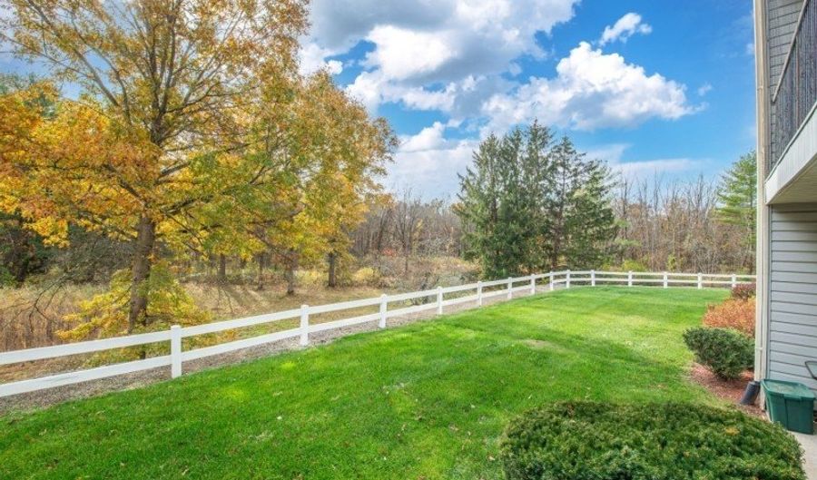 145 Robertson Way, Bayonne, NJ 07035 - 2 Beds, 2 Bath