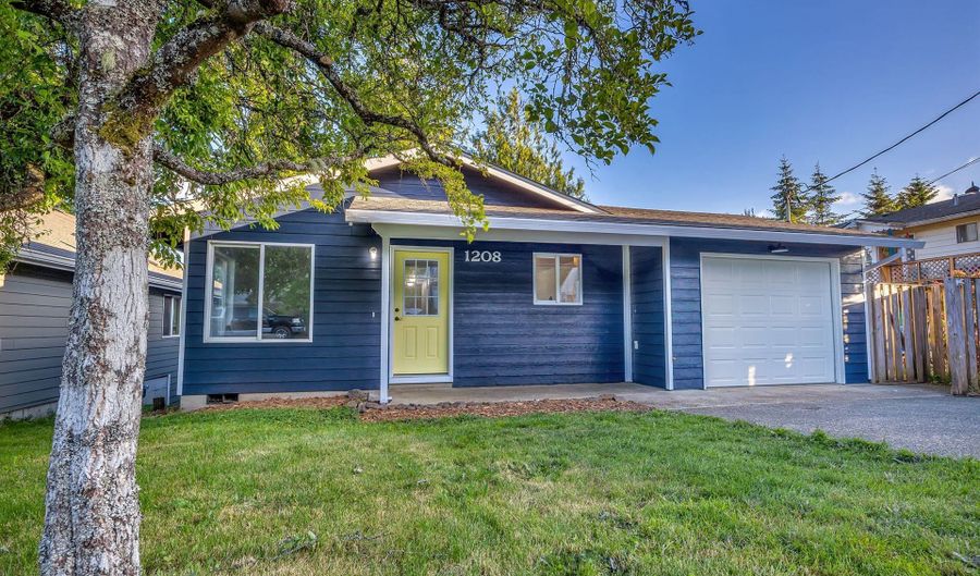 1208 ALAMEDA Ave, Astoria, OR 97103 - 3 Beds, 1 Bath