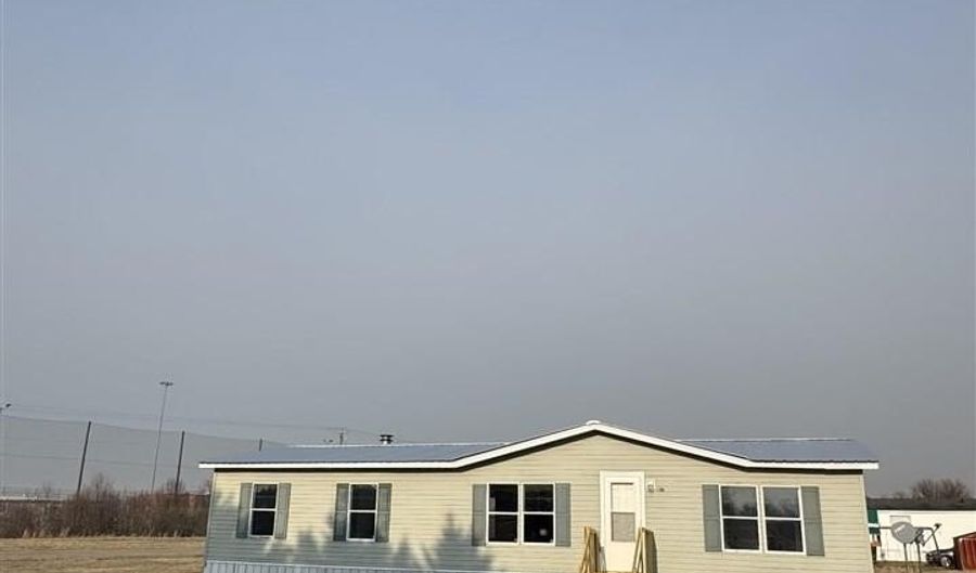 900 Champion Ln, Bennettsville, SC 29512 - 3 Beds, 2 Bath