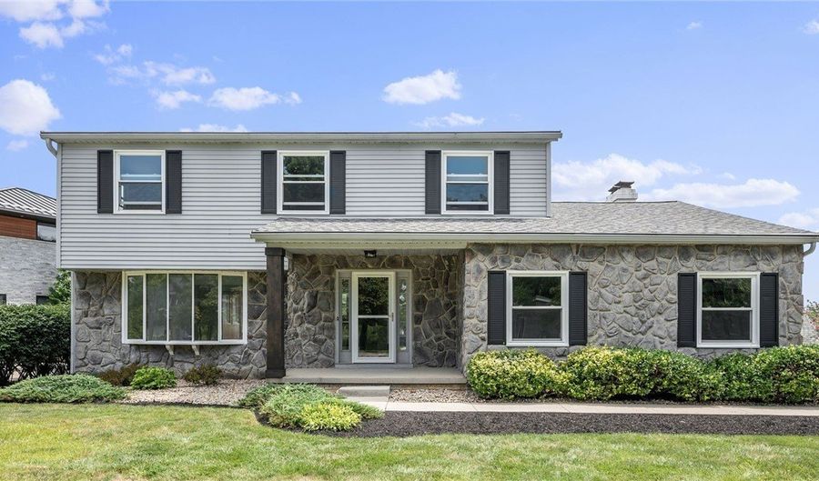 843 Nautilus Trl, Aurora, OH 44202 - 4 Beds, 4 Bath