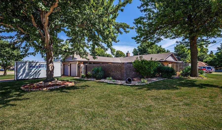 2912 N Shannon Ave, Bethany, OK 73008 - 3 Beds, 2 Bath