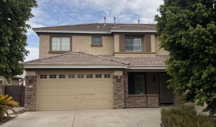 13518 W VERDE Ln, Avondale, AZ 85392 - 5 Beds, 3 Bath