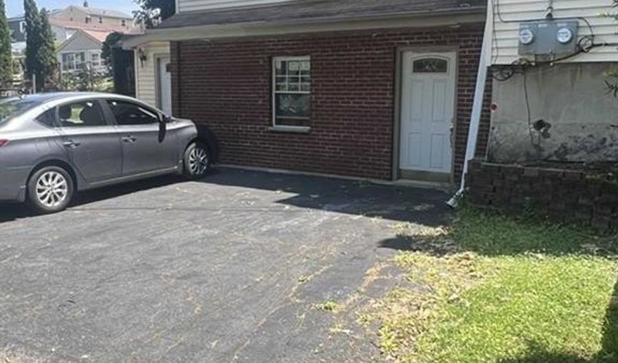 193 Hickory Ave, Bergenfield, NJ 07621 - 2 Beds, 1 Bath