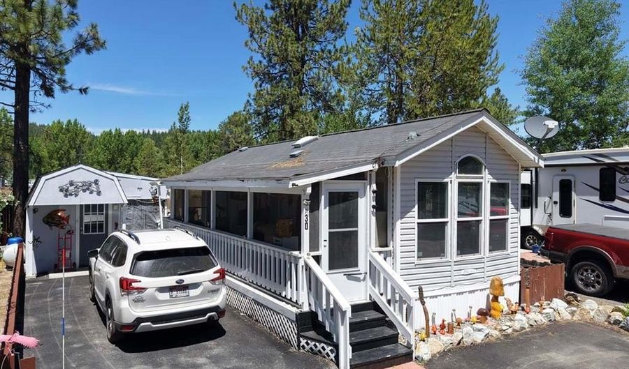 30 A St, Cascade, ID 83611 - 1 Beds, 1 Bath