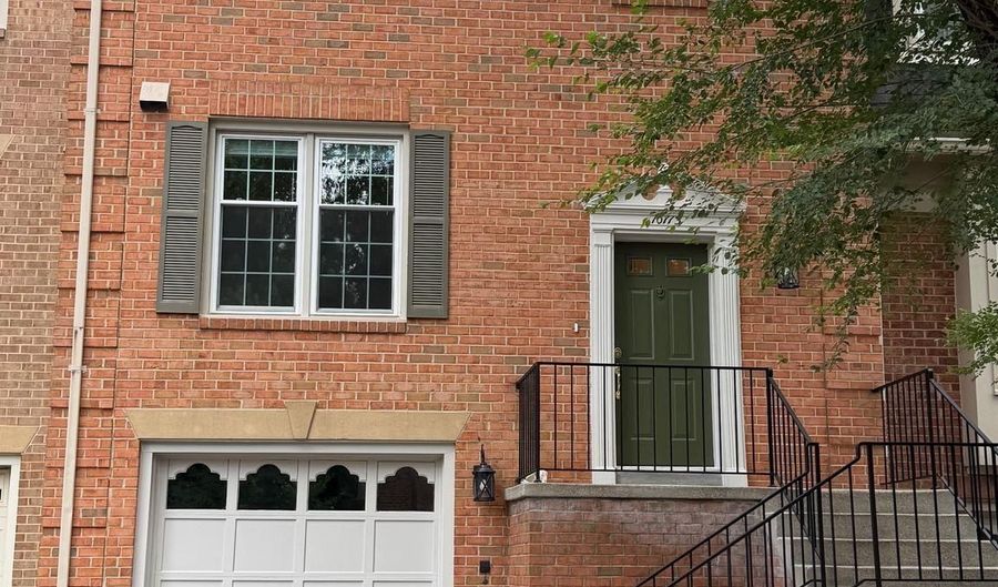 10113 GALSWORTHY Pl, Bethesda, MD 20817 - 3 Beds, 4 Bath