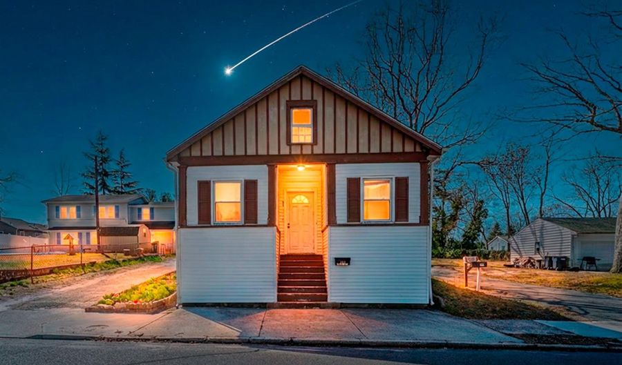 157 E Wyoming Ave, Absecon, NJ 08201 - 5 Beds, 2 Bath