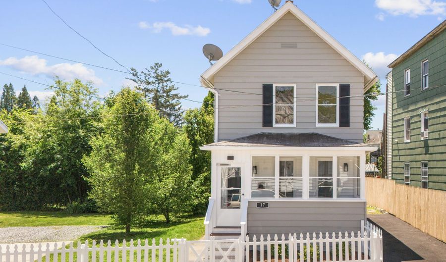 17 May St, Ansonia, CT 06401 - 2 Beds, 1 Bath