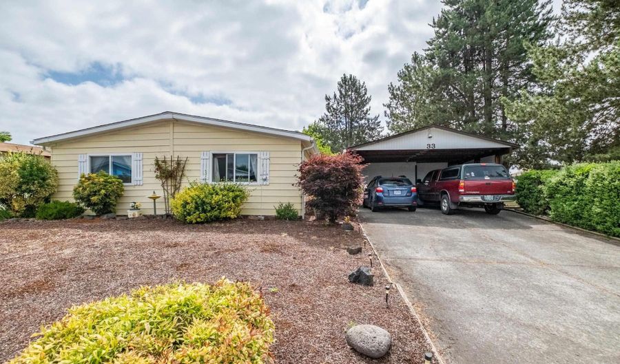 3800 Mountain View Dr SE 33, Albany, OR 97322 - 3 Beds, 2 Bath