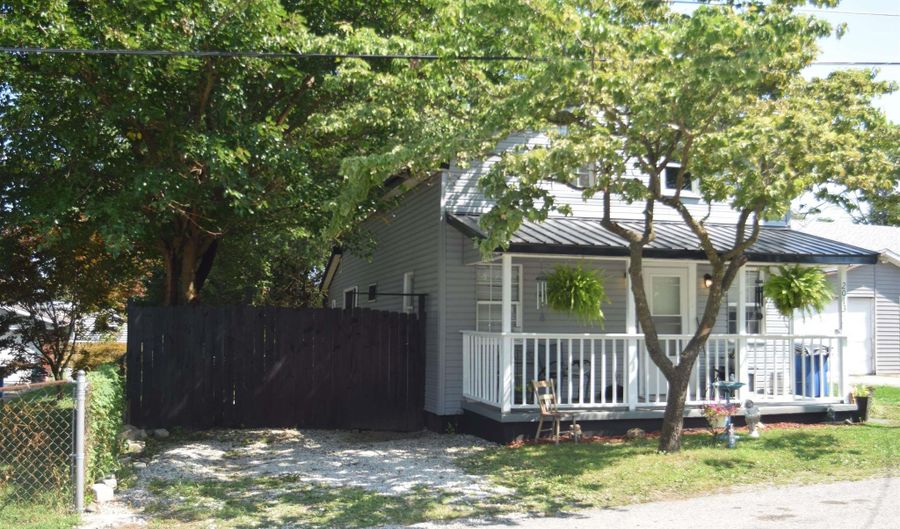 2013 30th St, Bedford, IN 47421 - 4 Beds, 1 Bath