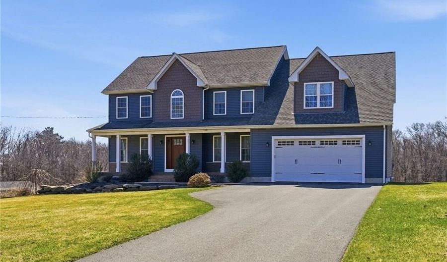 1268 Central Ave, Johnston, RI 02919 - 4 Beds, 3 Bath