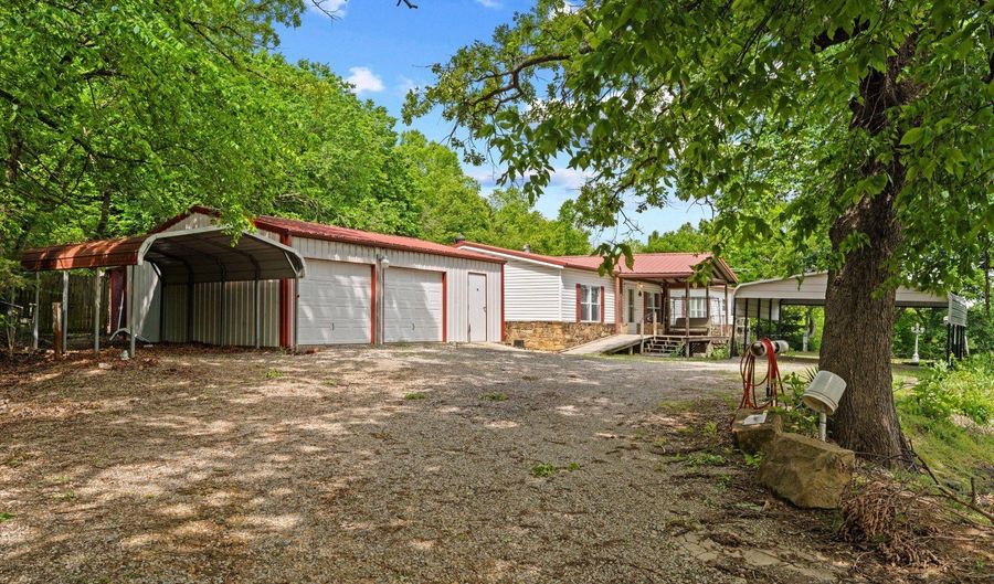 1008 W Maple Ave, Barnsdall, OK 74002 - 3 Beds, 3 Bath
