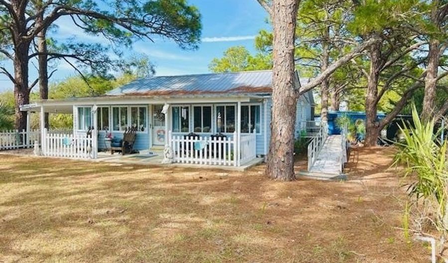 1464 Alligator Dr, Alligator Point, FL 32346 - 3 Beds, 2 Bath
