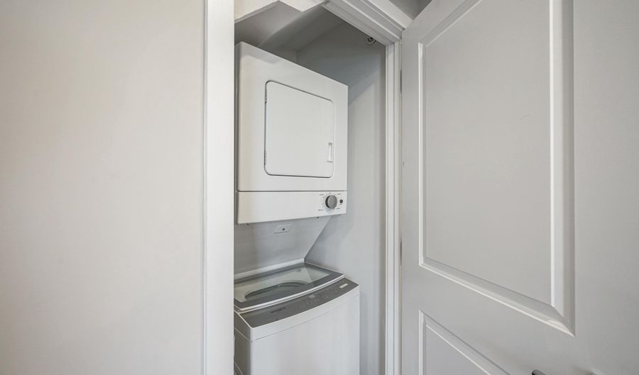1072 N FRONT St A, Philadelphia, PA 19123 - 2 Beds, 2 Bath