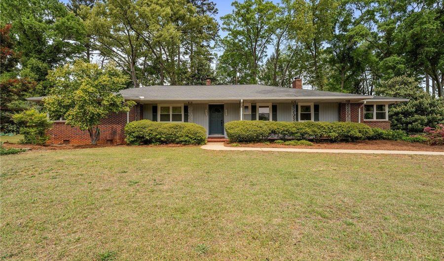1105 Greenacres, Anderson, SC 29621 - 4 Beds, 3 Bath