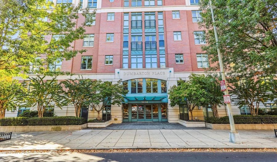 1414 22ND St NW #24, Washington, DC 20037 - 2 Beds, 3 Bath