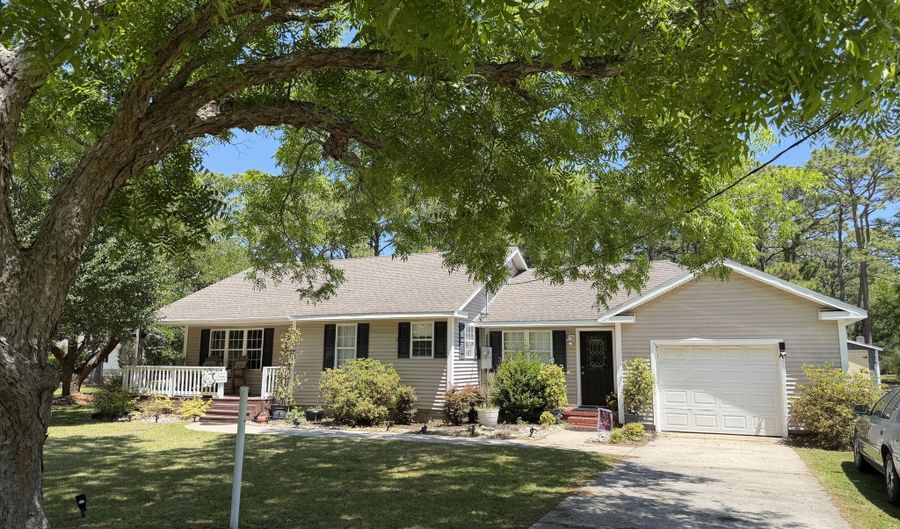 189 Seashore Dr, Atlantic, NC 28511 - 3 Beds, 2 Bath