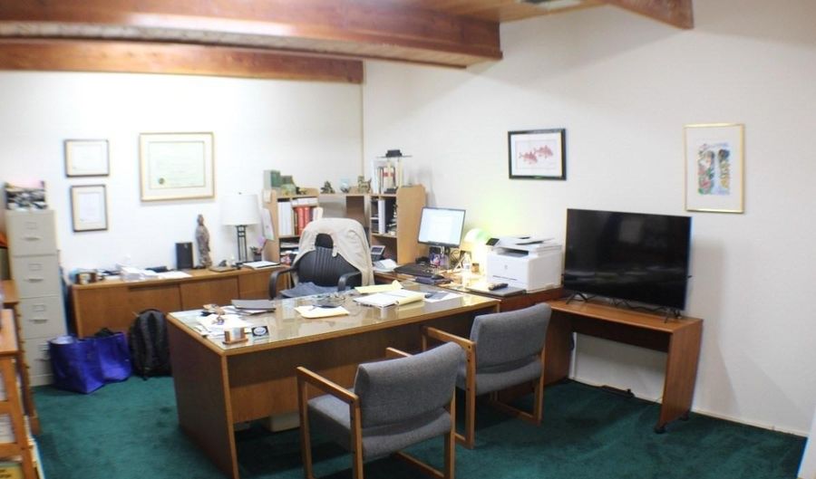 688 KUKUAU Plz 210, Hilo, HI 96720 - 0 Beds, 0 Bath