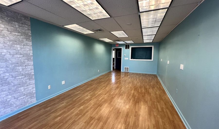 1204 Farmington Ave, Berlin, CT 06037 - 0 Beds, 0 Bath