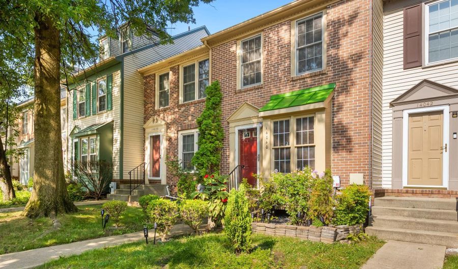 14040 CHESTNUT Ct, Laurel, MD 20707 - 3 Beds, 4 Bath