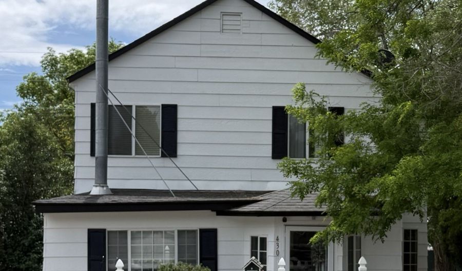 430 Walnut St, Elko, NV 89801 - 3 Beds, 3 Bath