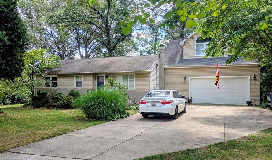 4401 FRANKLIN Ter, Beltsville, MD 20705 - 5 Beds, 3 Bath