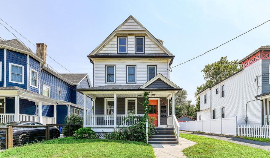 704 Sixth Ave Unit 1, Asbury Park, NJ 07712 - 2 Beds, 2 Bath