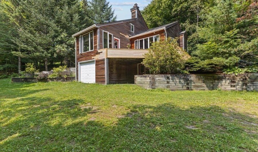 3705 N Cambridge Rd, Cambridge, VT 05464 - 3 Beds, 2 Bath