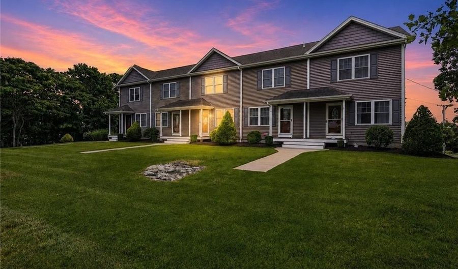 100 Woodlawn Ave 3, North Providence, RI 02904 - 2 Beds, 2 Bath