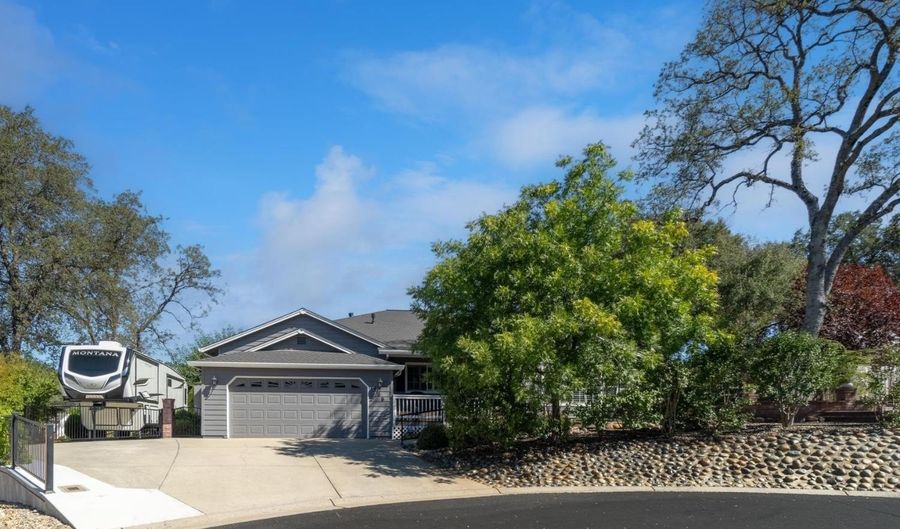 139 Acorn Dr, Angels Camp, CA 95222 - 3 Beds, 2 Bath