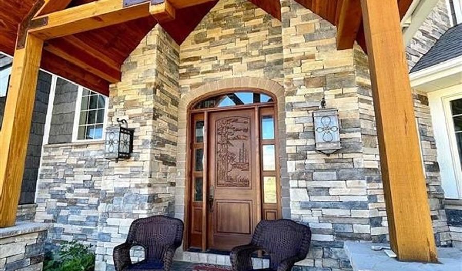 6 Whitney Dr, Cody, WY 82414 - 4 Beds, 2 Bath