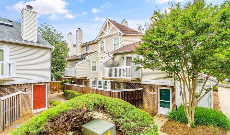 4401 PEMBROOK VILLAGE Dr 102, Alexandria, VA 22309 - 2 Beds, 2 Bath