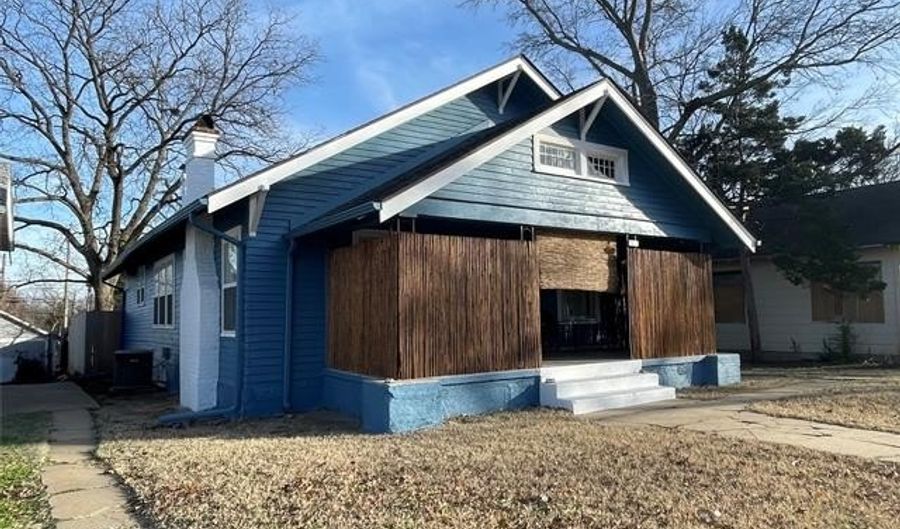 812 SE Delaware, Bartlesville, OK 74003 - 3 Beds, 2 Bath