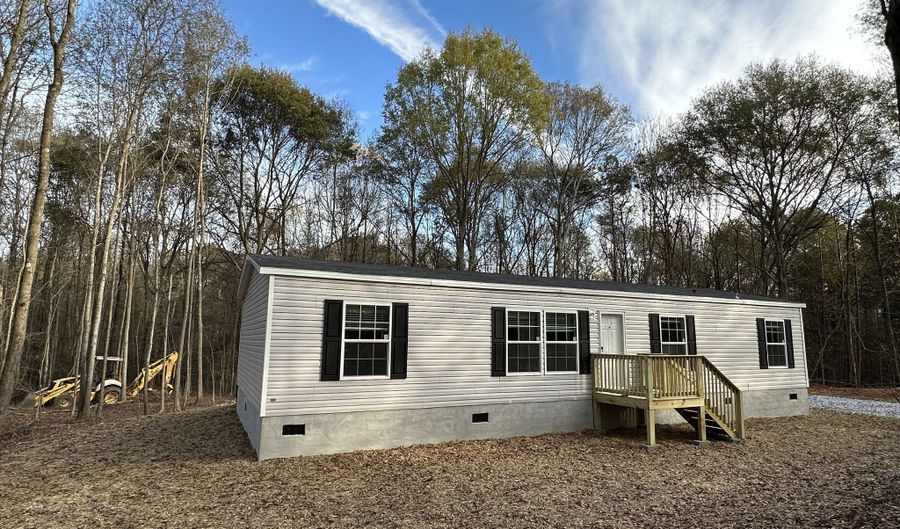 25 Deer Chase Dr, Canon, GA 30520 - 4 Beds, 2 Bath