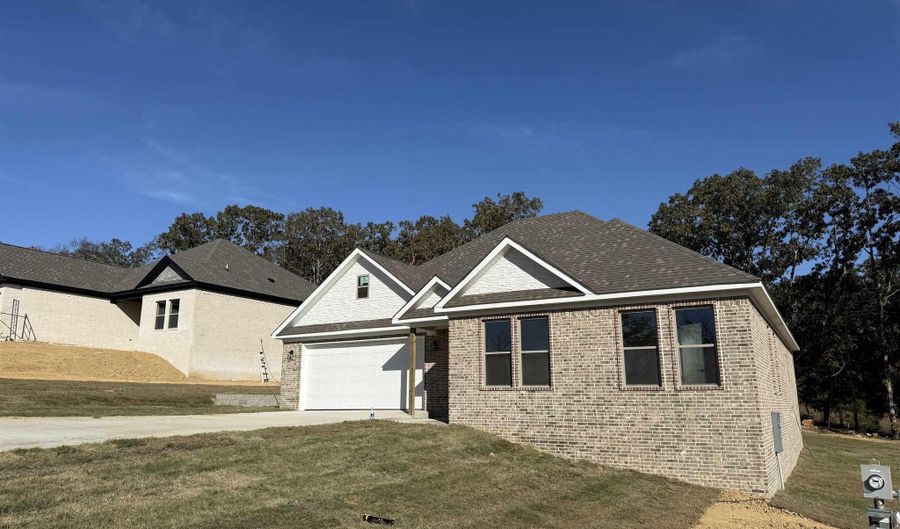 504 Madeleine, Austin, AR 72007 - 4 Beds, 3 Bath