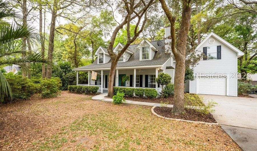 38 Le Moyne Dr, Beaufort, SC 29907 - 4 Beds, 3 Bath