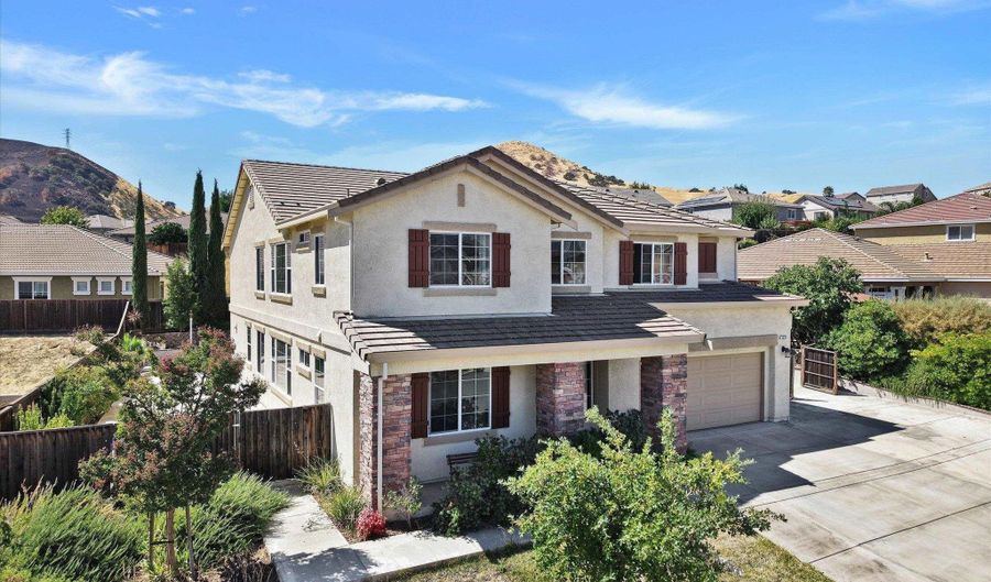 4007 Oak Knoll St, Antioch, CA 94509 - 5 Beds, 3 Bath