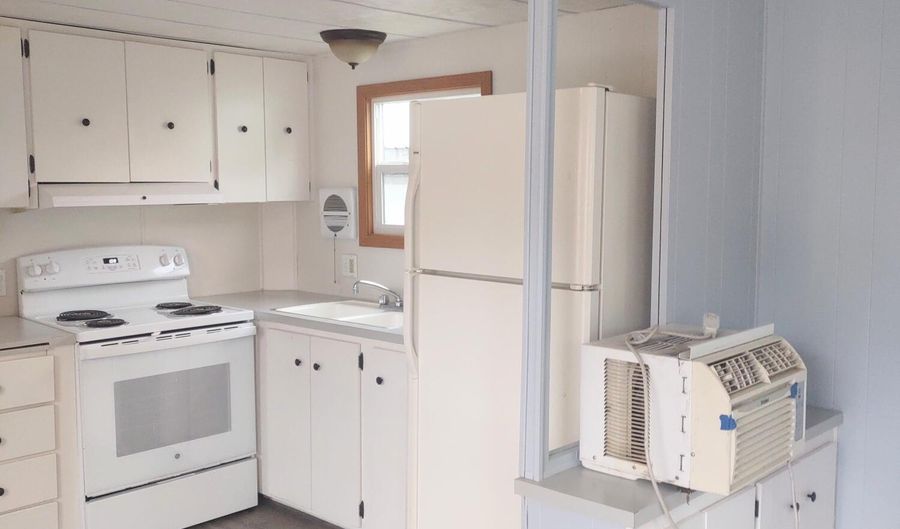 6677 Kaniksu St Space E5, Bonners Ferry, ID 83805 - 2 Beds, 1 Bath