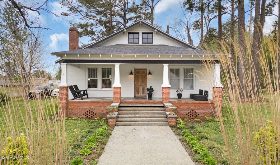 619 Bonner St, Aurora, NC 27806 - 3 Beds, 1 Bath