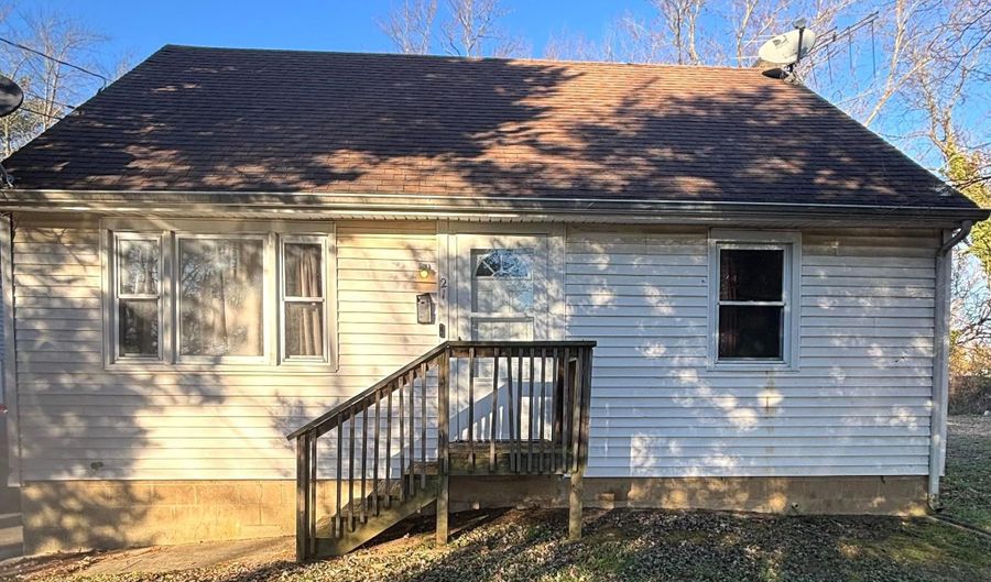 21 E PEACH St, Camden, DE 19934 - 4 Beds, 1 Bath