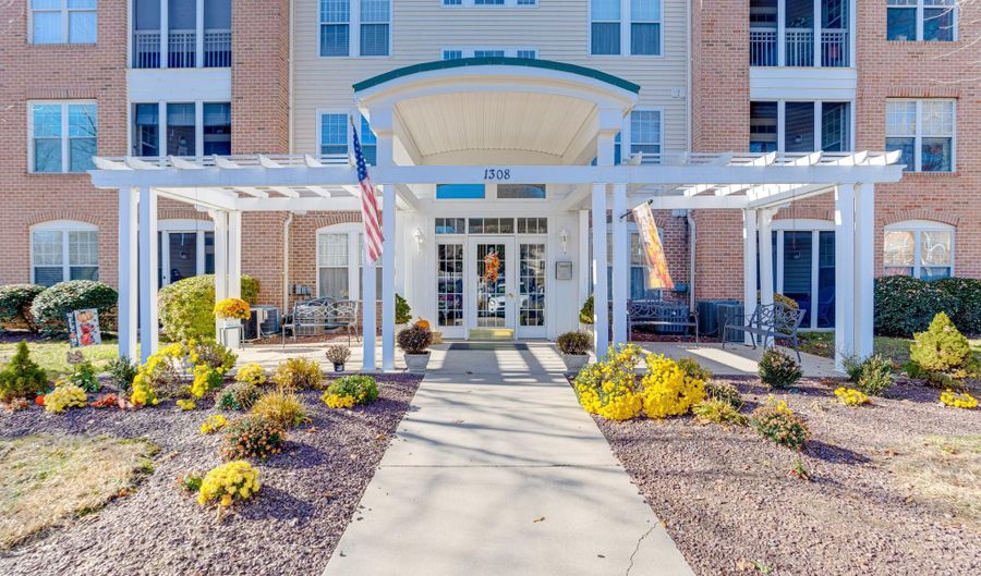 1308- H SCOTTSDALE Dr 222, Bel Air, MD 21015 - 2 Beds, 2 Bath