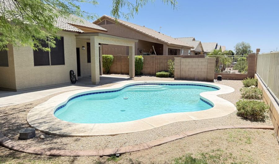 212 S 124TH Ave, Avondale, AZ 85323 - 3 Beds, 2 Bath