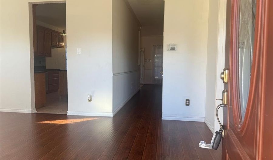 1320 Canterbury Dr, Allen, TX 75013 - 4 Beds, 3 Bath