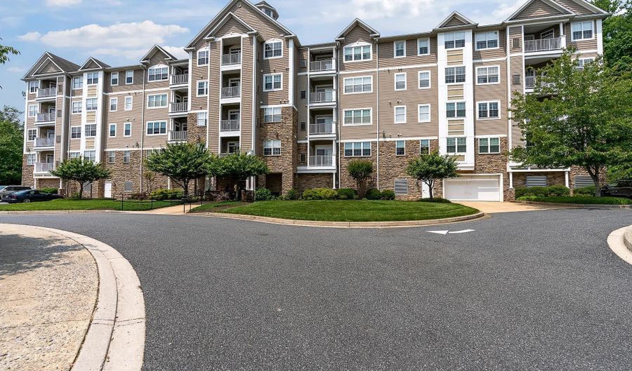 902 MACPHAIL WOODS Xing 2I, Bel Air, MD 21015 - 2 Beds, 2 Bath