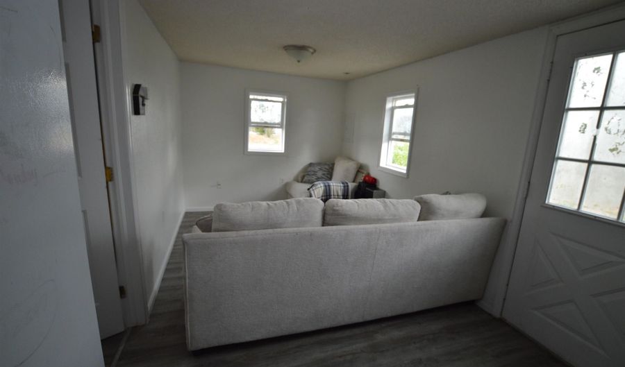 817 819 W 9TH St, Cheyenne, WY 82007 - 3 Beds, 2 Bath