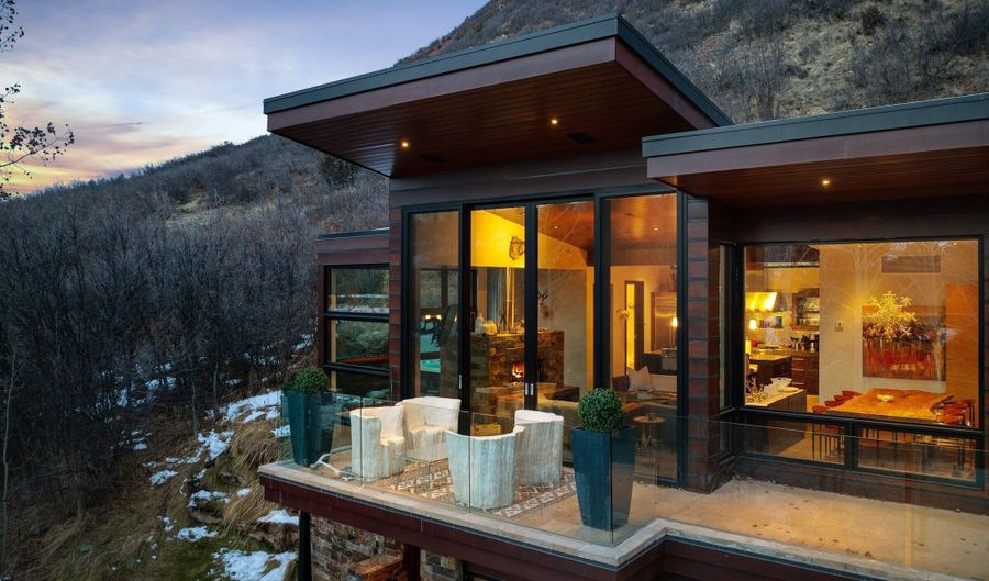 1564 Silver King Dr A, Aspen, CO 81611 - 4 Beds, 6 Bath