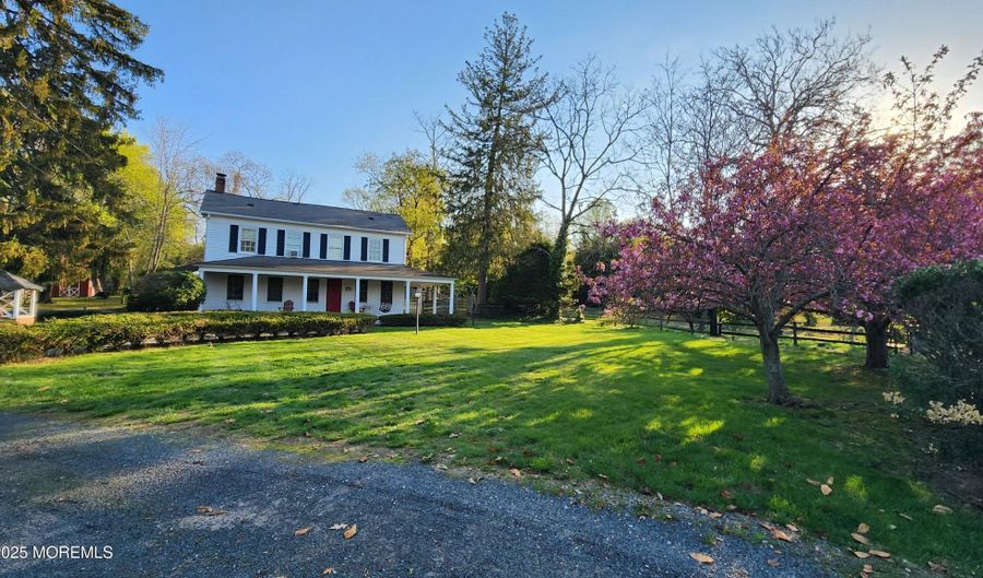 139 Monmouth Ave, Atlantic Highlands, NJ 07716 - 4 Beds, 2 Bath